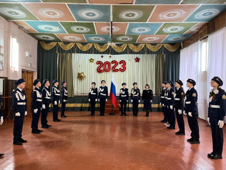Церемония поднятия государственного флага России.